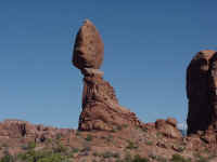 Arches (17).JPG (154992 bytes)