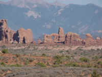 Arches (19).JPG (180453 bytes)