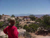 Canyon Lands (3).JPG (213141 bytes)